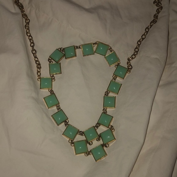 Turquoise squared necklace - Picture 1 of 6